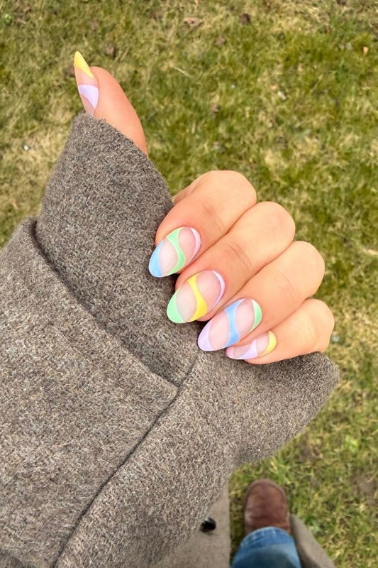 Pastel Swirl Look