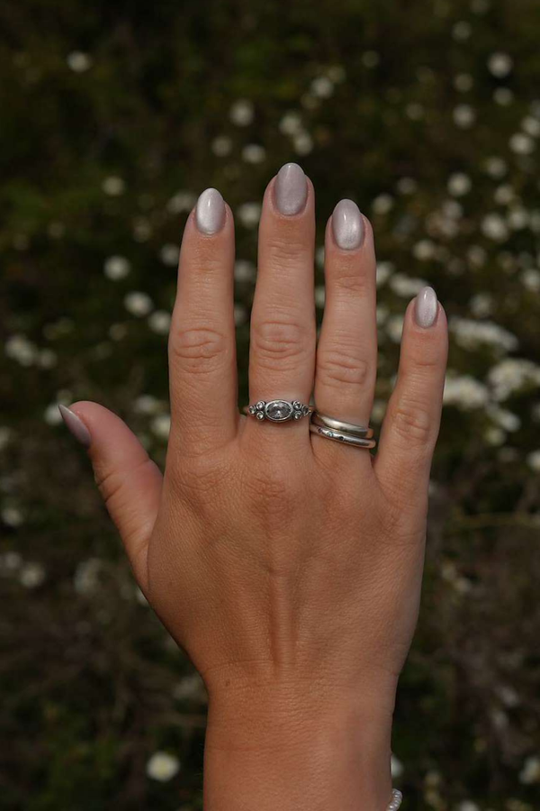Moon Cat Eye · 550