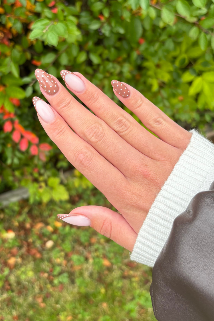 Latte Love Look – Gel Polish Look van Nailster, afbeelding 2
