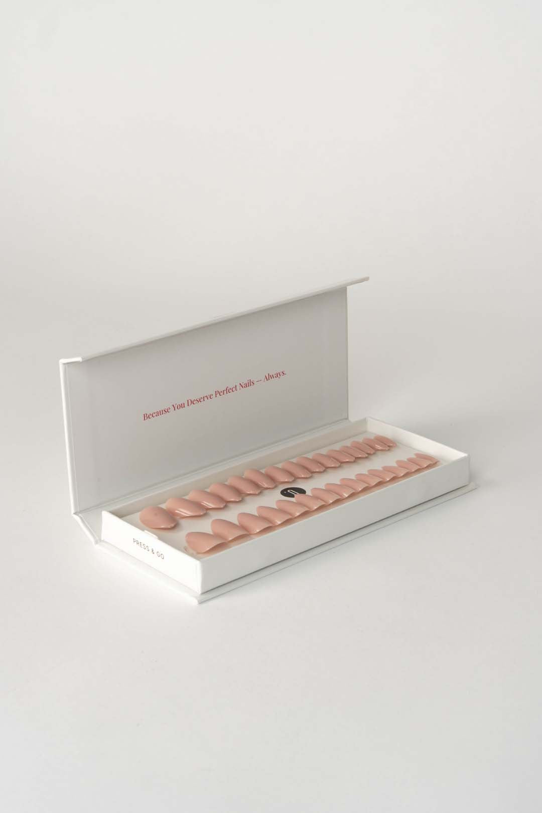 Press & Go - (not) in the mood - Almond van Nailster, afbeelding 3