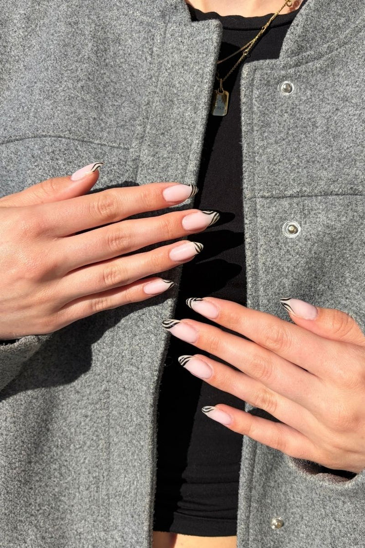 Zebra Tips Look – Gel Polish Look van Nailster