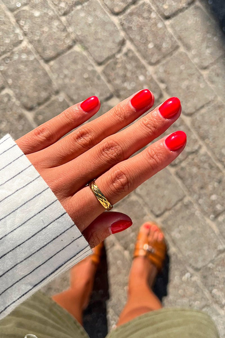 Cherry Kiss · 256 – Gel Polish van Nailster, afbeelding 3