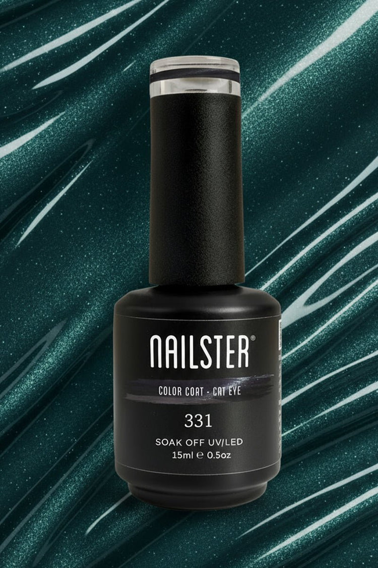 In The Deep Cat Eye · 331 – Gel Polish Cat Eye van Nailster