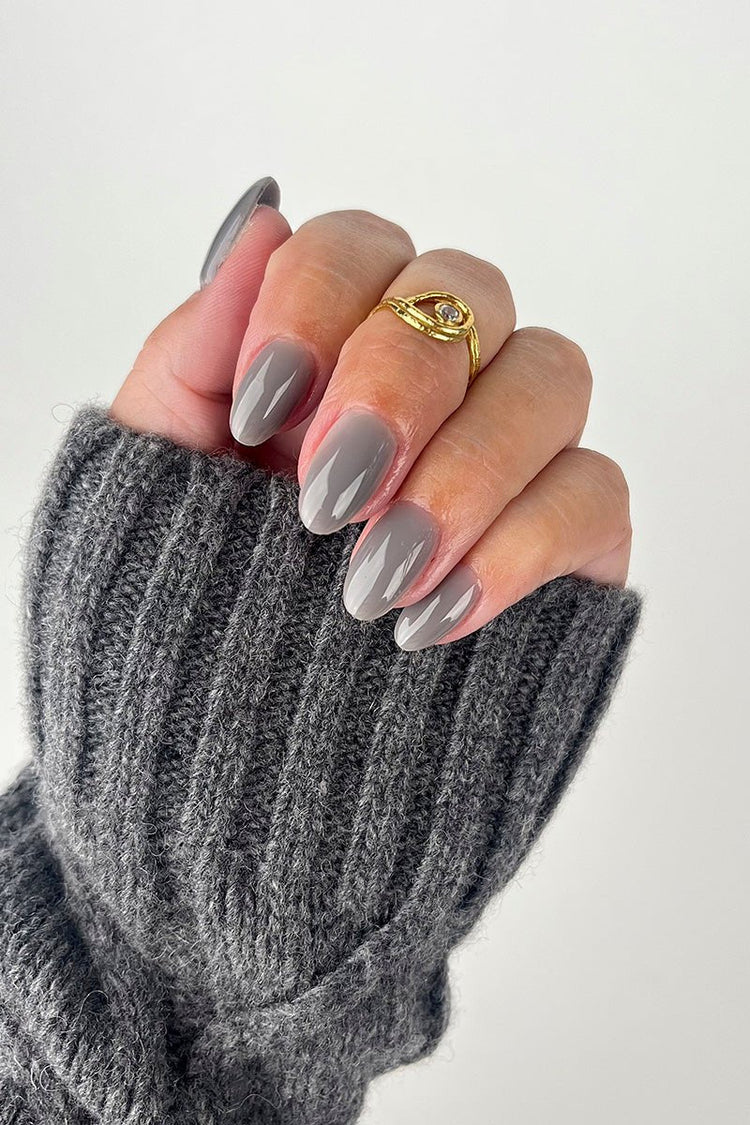 Cloudy Grey · 448 – Liquid Builder Gel van Nailster, afbeelding 3