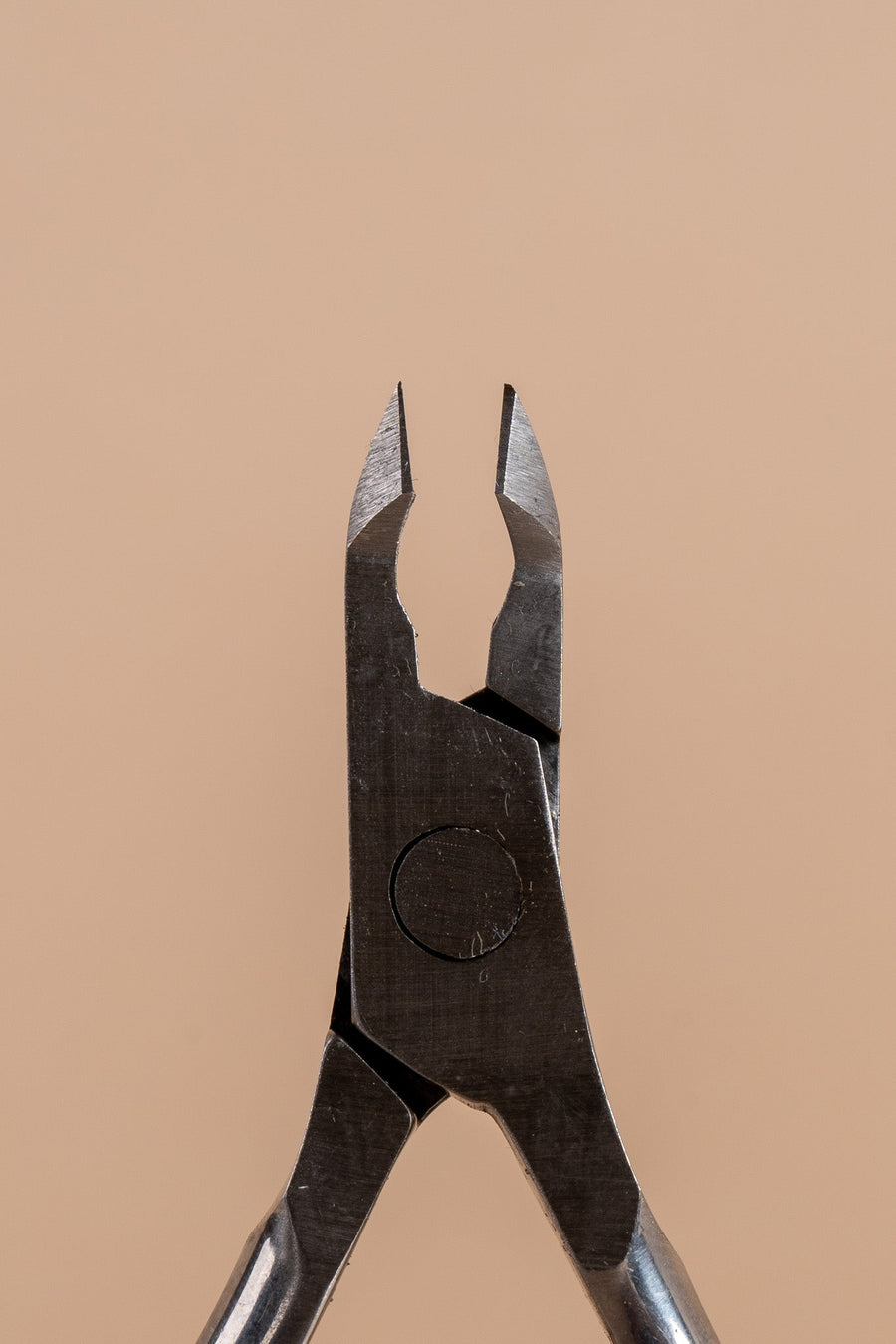 Cuticle clipper