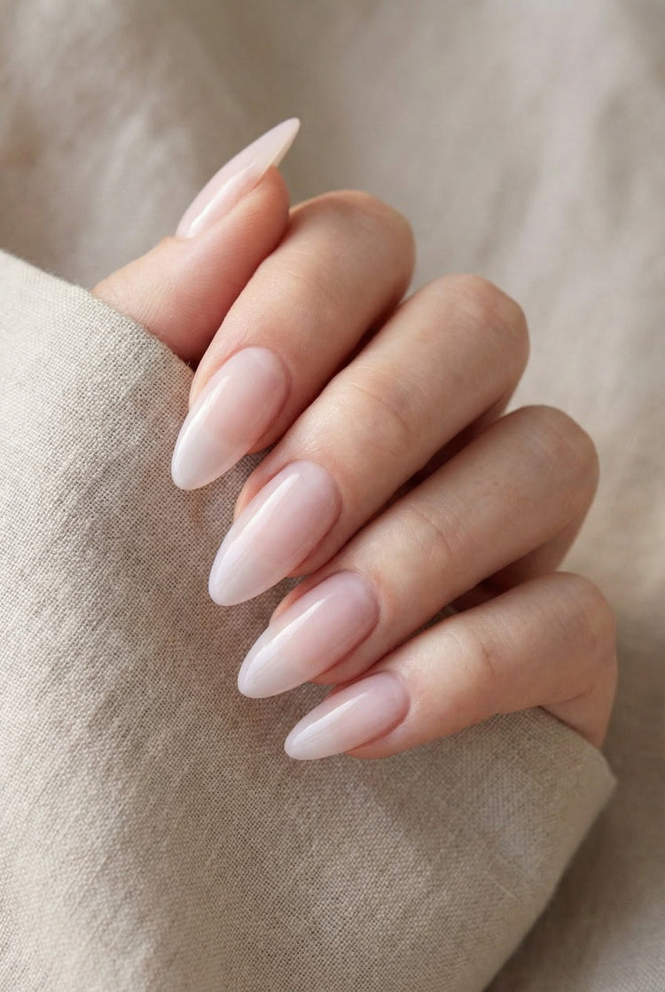 Pillow Talk · 517 – Gel Polish van Nailster, afbeelding 3