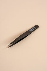 Tweezers