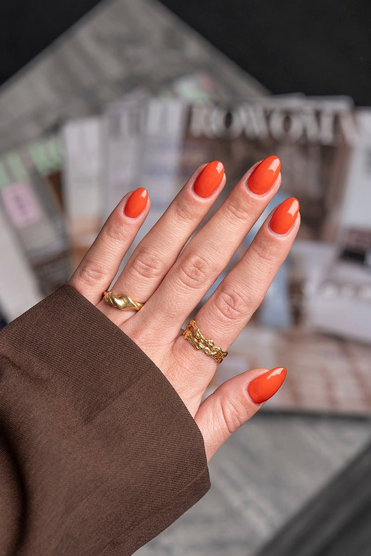 Red Lady · 12 – Gel Polish van Nailster, afbeelding 3