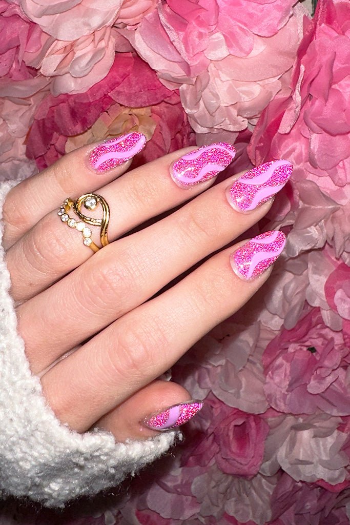 Reflective Pink · 360